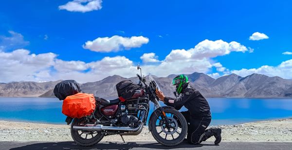 bike trip to Ladakh